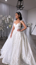 C2022-BGS552 - Vestido de novia sin mangas con cuello abierto y cola de falda desmontable